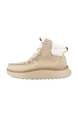 bottes-dhiver-en-daim