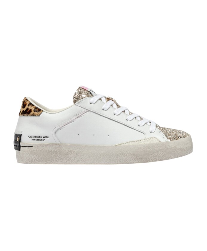 sneakers-blanches-distressed