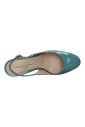 avec-talon-bleu-clair