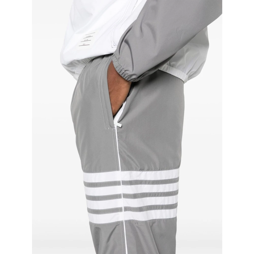 Thom Browne Grijze Straight Broek met 4-Bar Streep Gray Heren