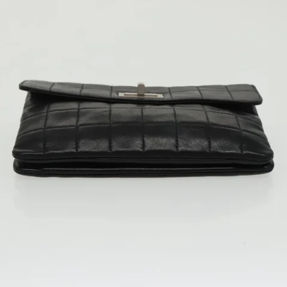 Chanel Vintage Pre-owned Leather clutches Black Dames