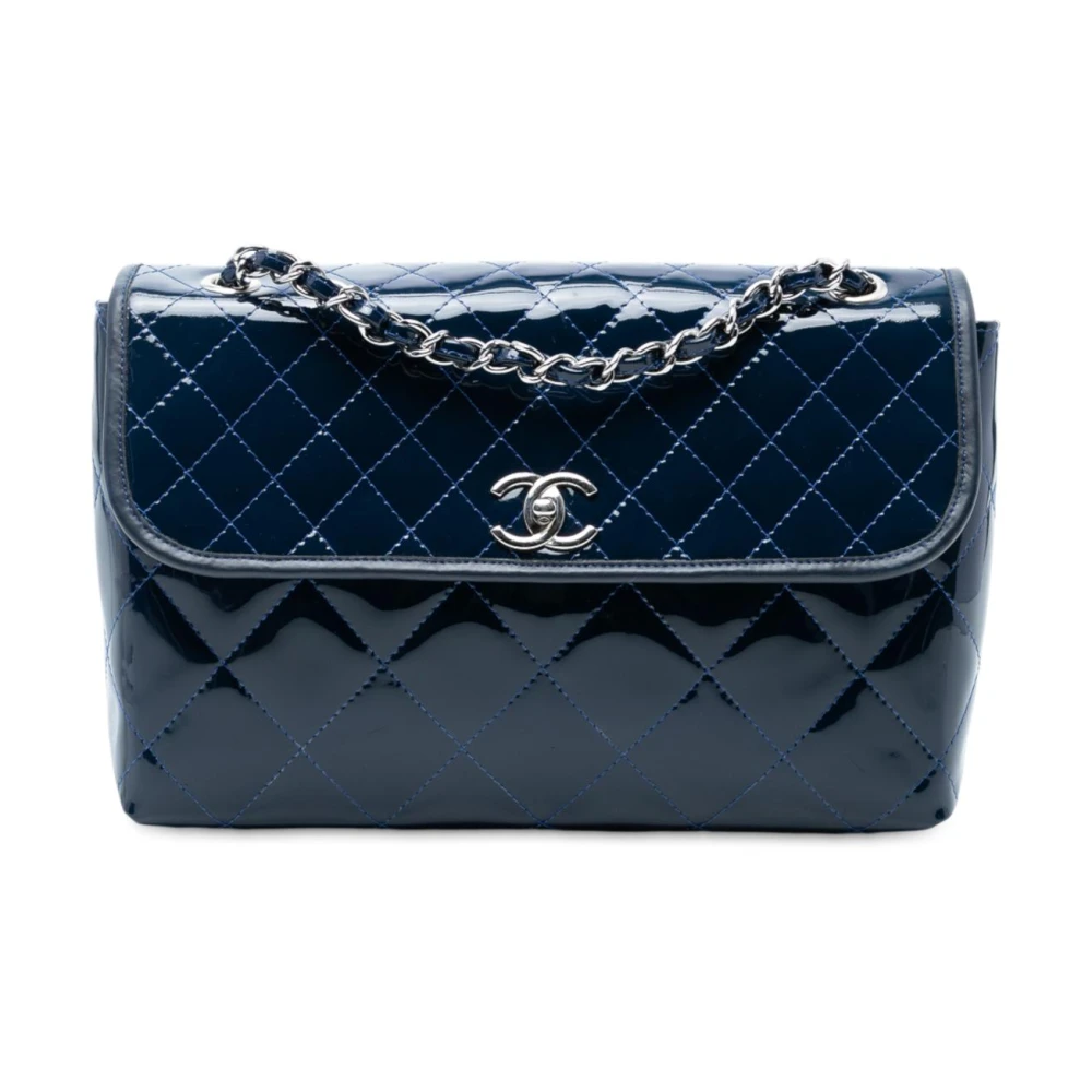 Chanel Vintage Women's Blue Pre-Owned Flap Bag With Chain Strap