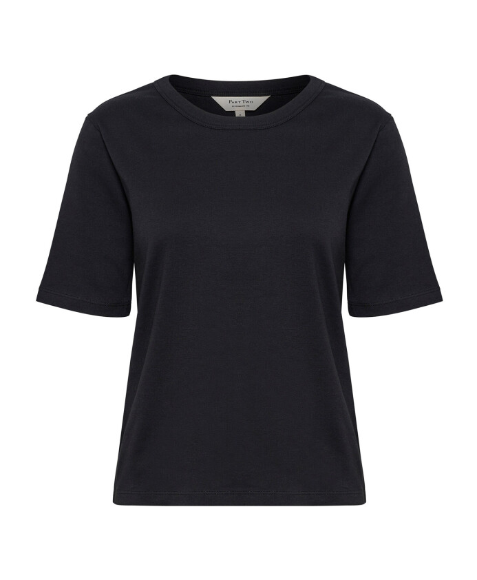 t-shirt-noir-classique-en-coton