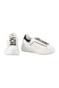 sneaker-avec-semelle-en-caoutchouc-et-lacets