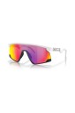 sporty-sunglasses-for-outdoor-activities