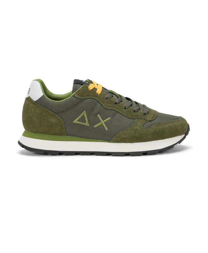 green-casual-sneaker-men