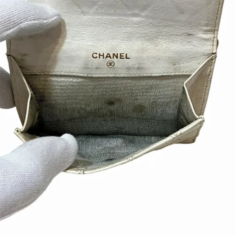 Chanel Vintage Pre-owned Leather wallets White Dames