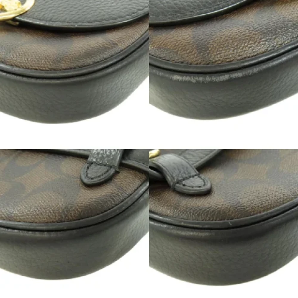 Coach Pre-owned Plastic crossbody-bags Black Dames