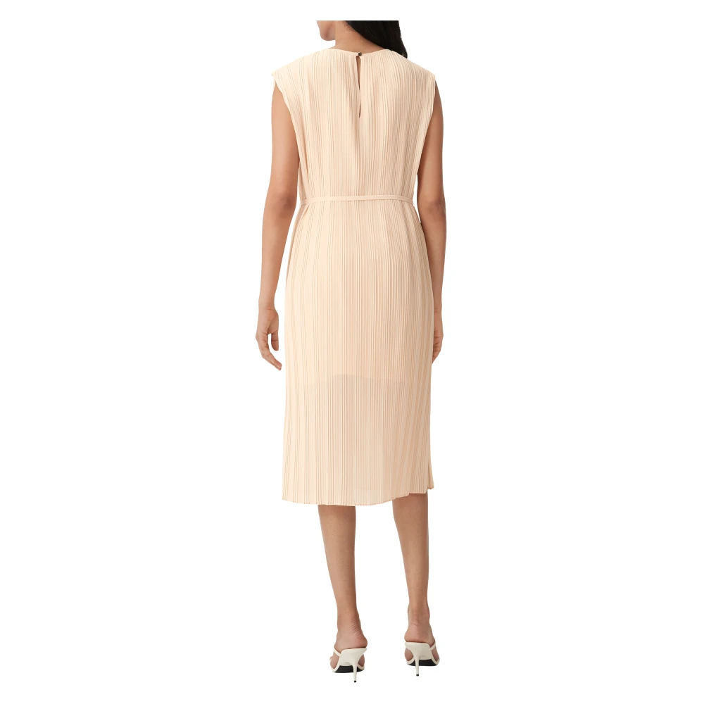 comma Dresses Beige Dames