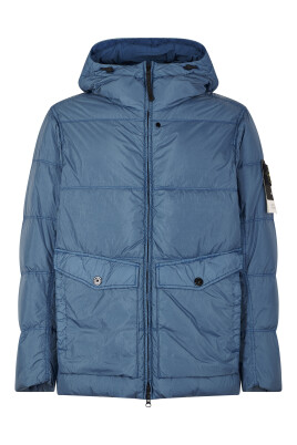 stylish-jackets-for-outdoor-adventures