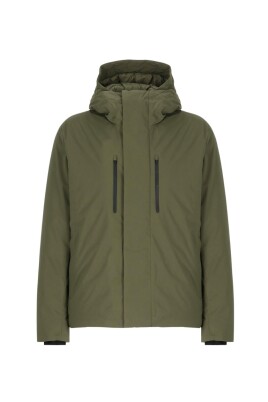 green-hooded-jacket-cesar-model