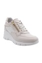 stylish-sneaker-in-torbole