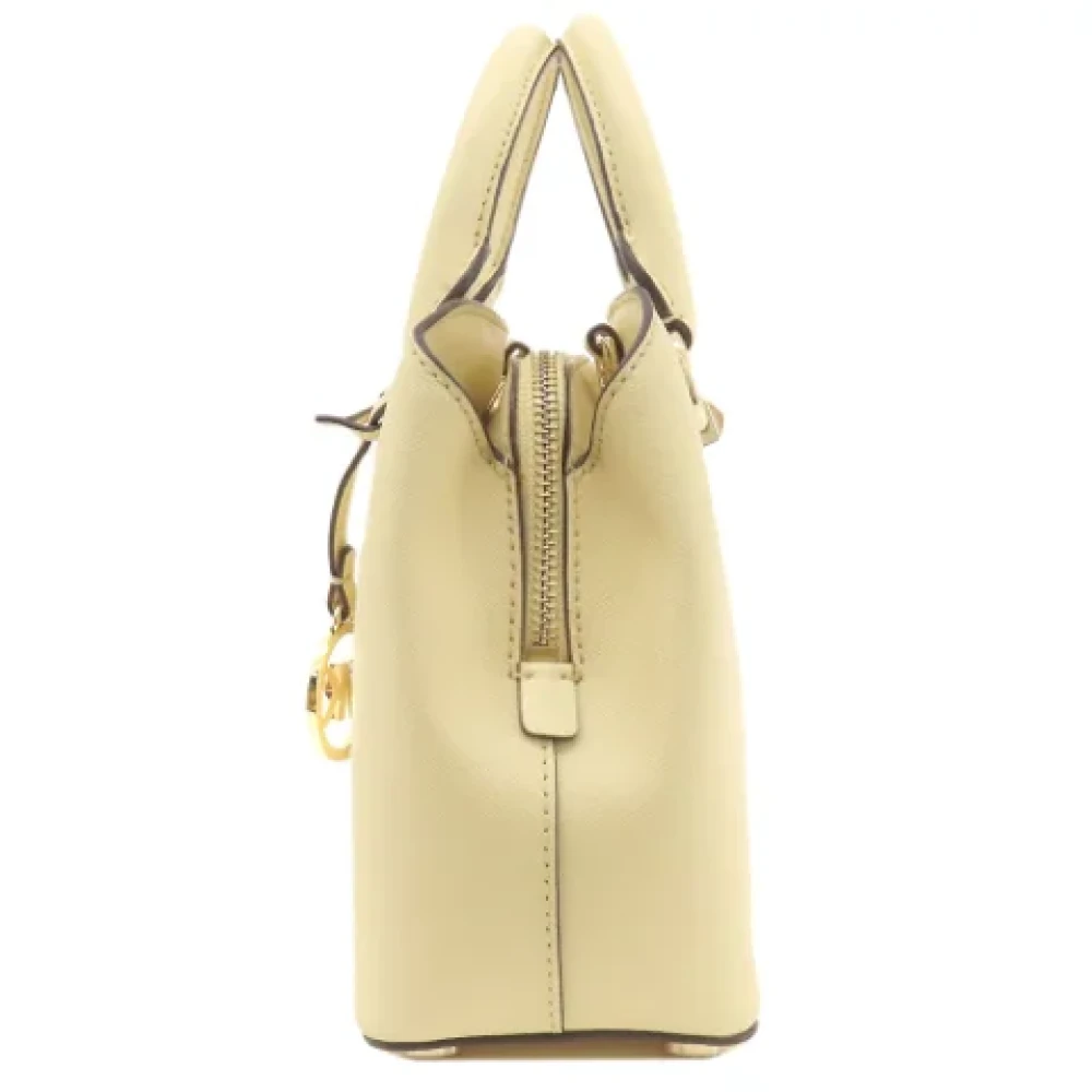 Michael Kors Pre-owned Plastic handbags Beige Dames