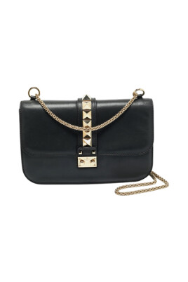 pre-owned-leather-shoulder-bags