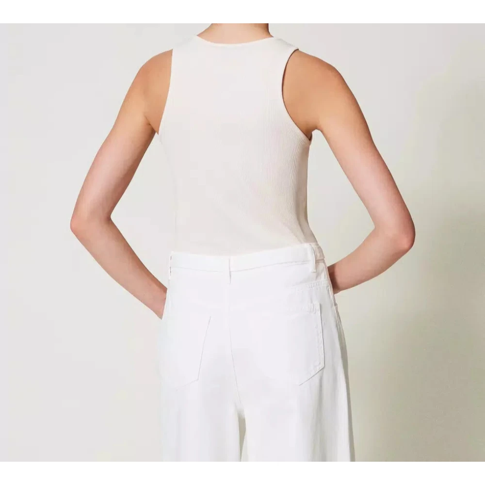 Twinset Aansluitende Ribtop met Ovale Halslijn White Dames