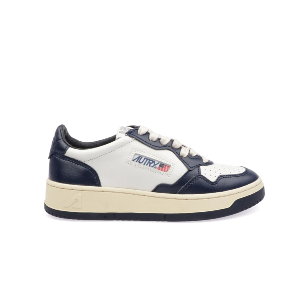 Autry White Sneakers, Female, 8 Uk, Medalist Low