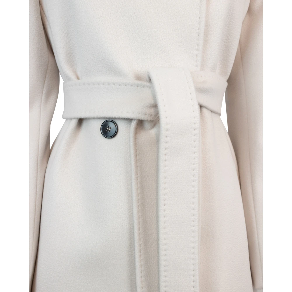 Max Mara Studio Klassieke dubbelrijige wollen jas Beige Dames