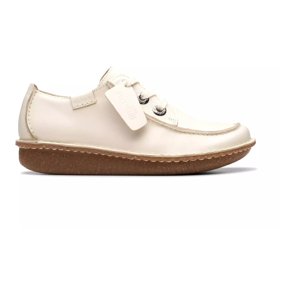 Shoes > Flats > Laced Shoes - - Clarks - Modalova