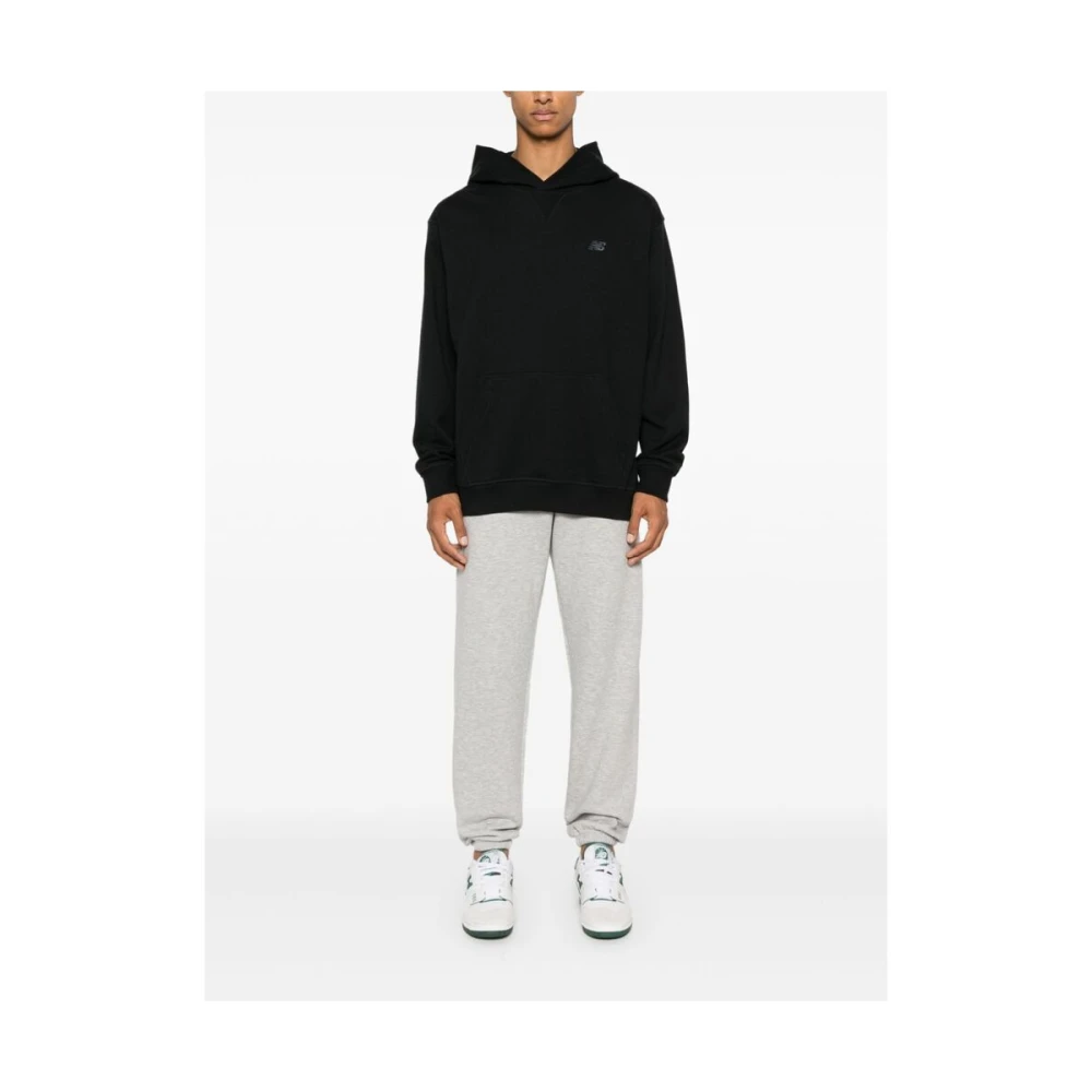 New Balance Zwarte hoodie met geborduurd logo Black Heren