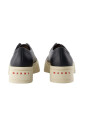 sneakers-a-lacets