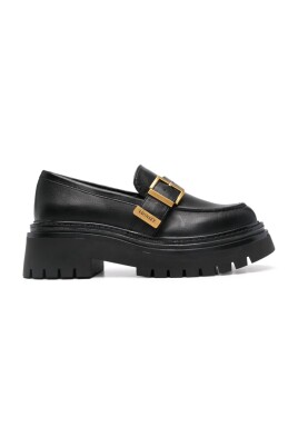 black-flat-shoes