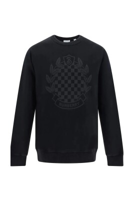 black-sweatshirt-aw23-style
