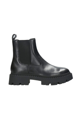 chelsea-boots