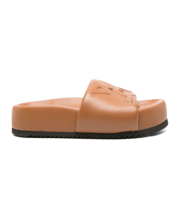 sandales-a-bout-amande