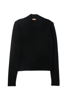 pull-noir-a-col-montant-cotele