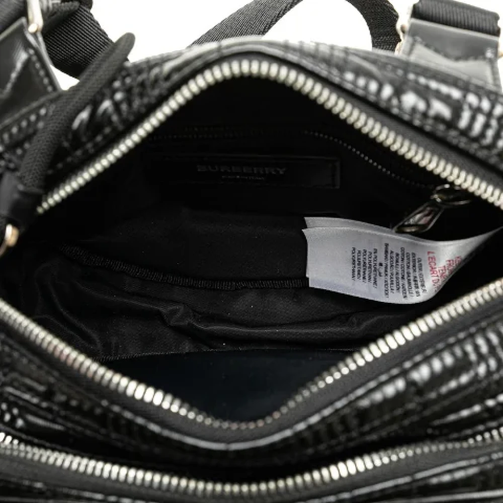 Burberry Vintage Pre-owned Leather shoulder-bags Black Heren