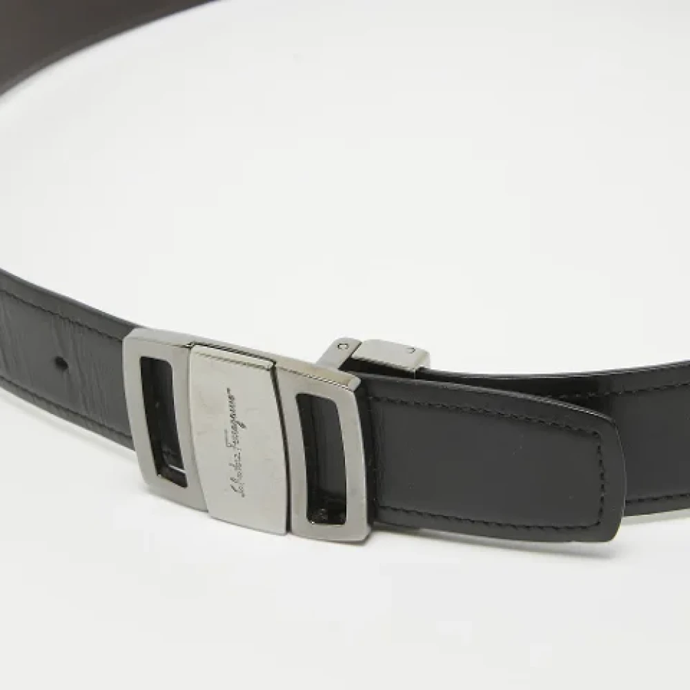 Salvatore Ferragamo Pre-owned Leather belts Black Heren