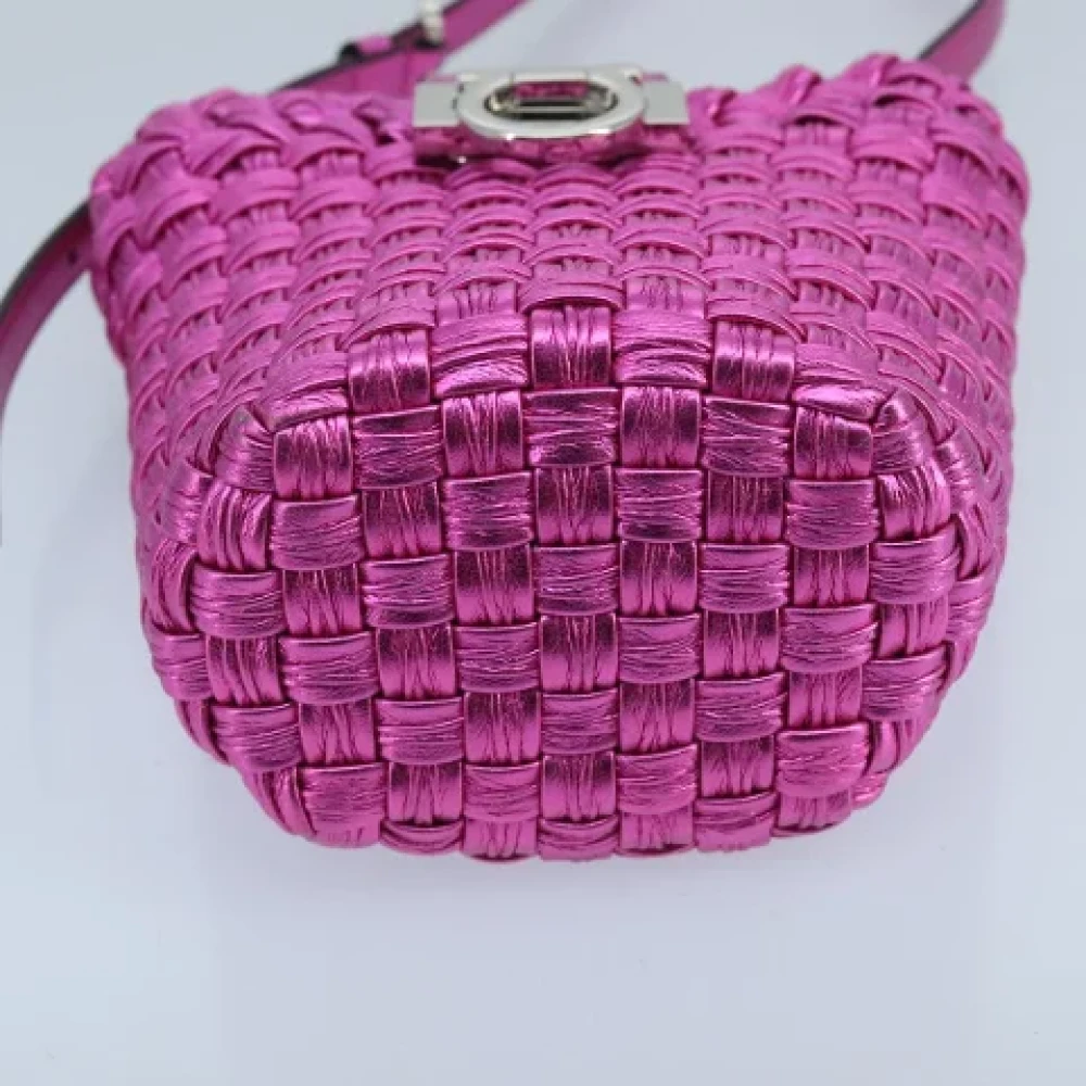Salvatore Ferragamo Pre-owned Leather shoulder-bags Pink Dames