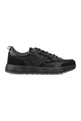 sneakers-noires-en-cuir-avec-detail-en-daim