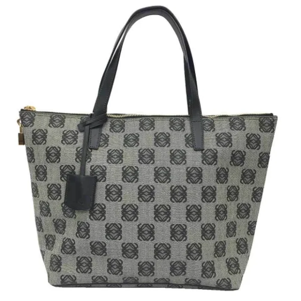 Loewe Pre-owned Leather shoulder-bags Black Dames