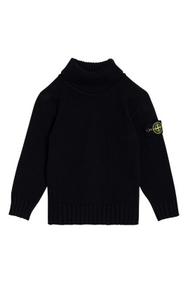 stylish-knit-sweater