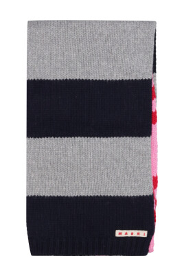 barnscarf-med-logotyp