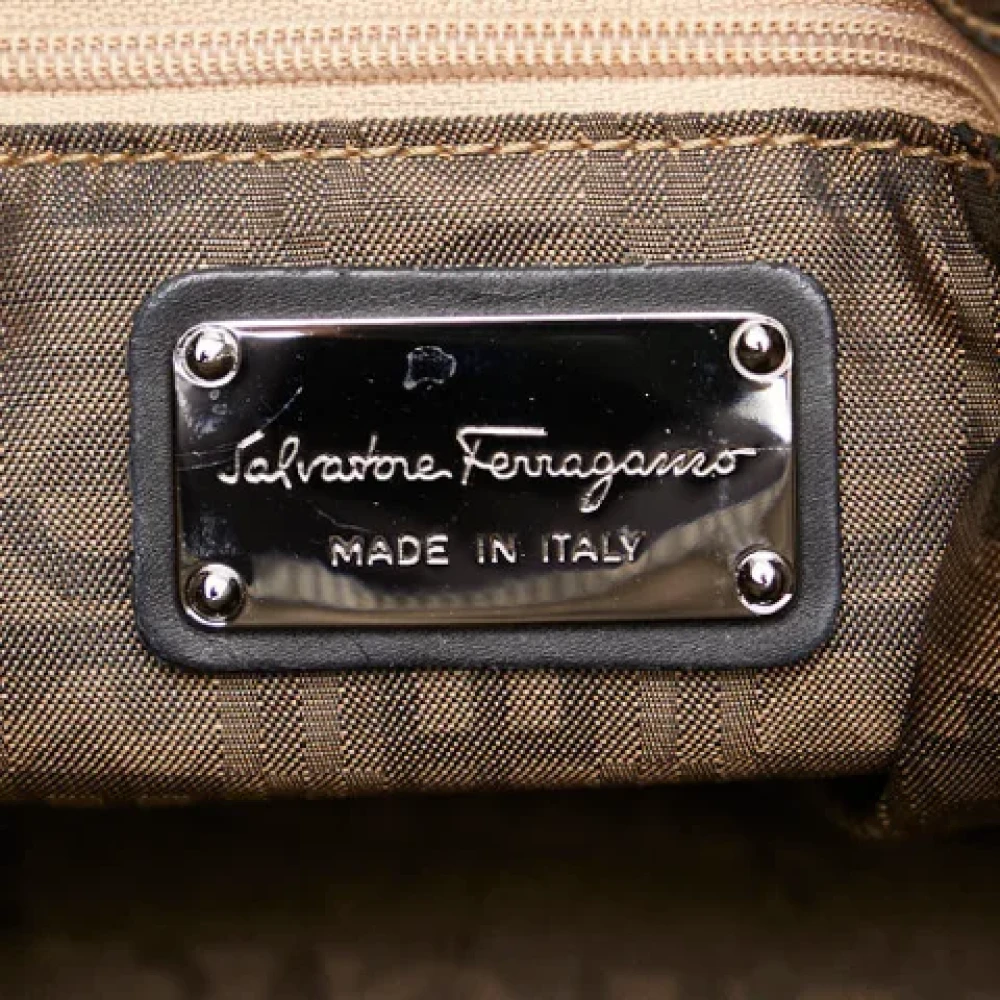 Salvatore Ferragamo Pre-owned Leather handbags Multicolor Dames