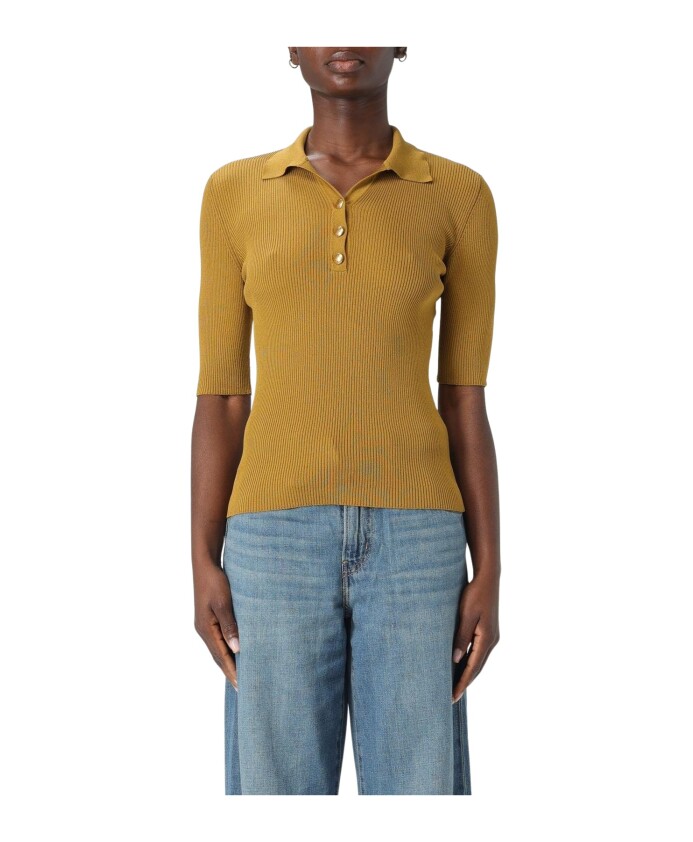 t-shirt-elegant-en-or-avec-design-elegant