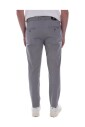grijze-chino-broek