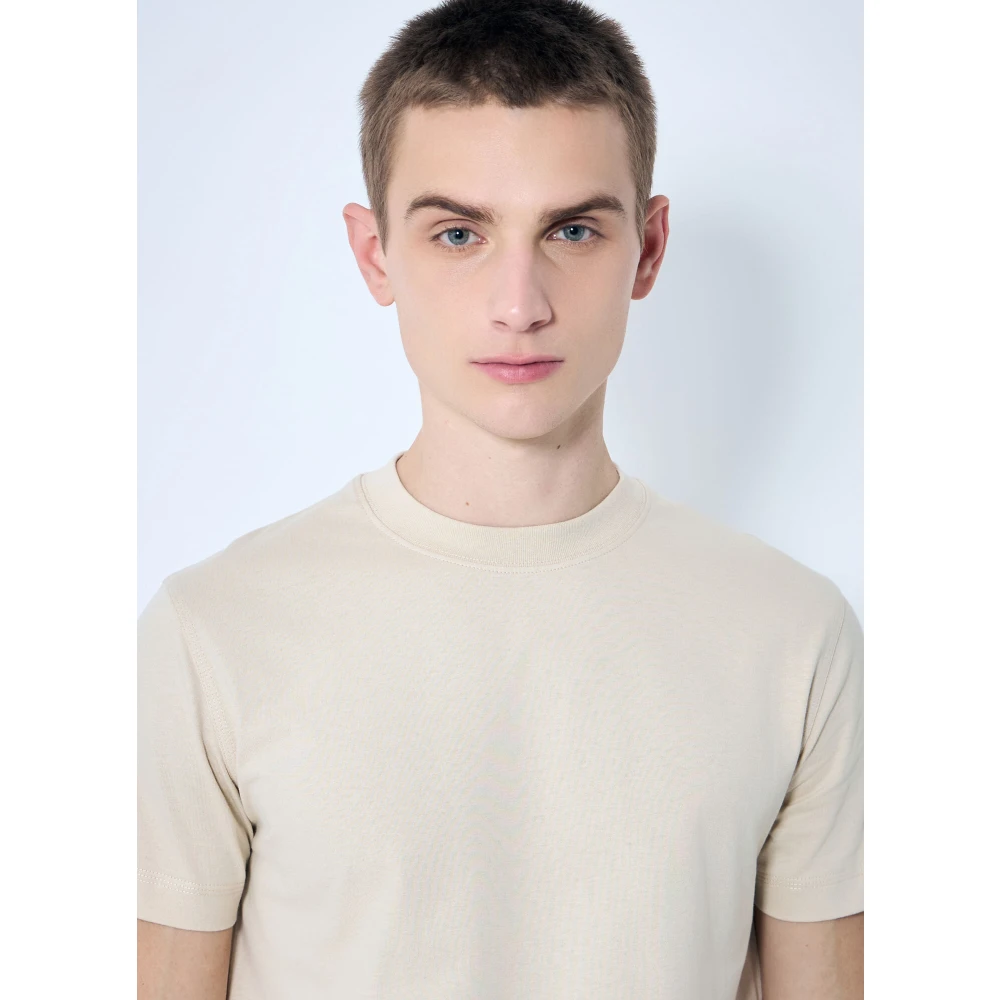 Burberry Logo Patch Crewneck T-Shirt Beige Heren