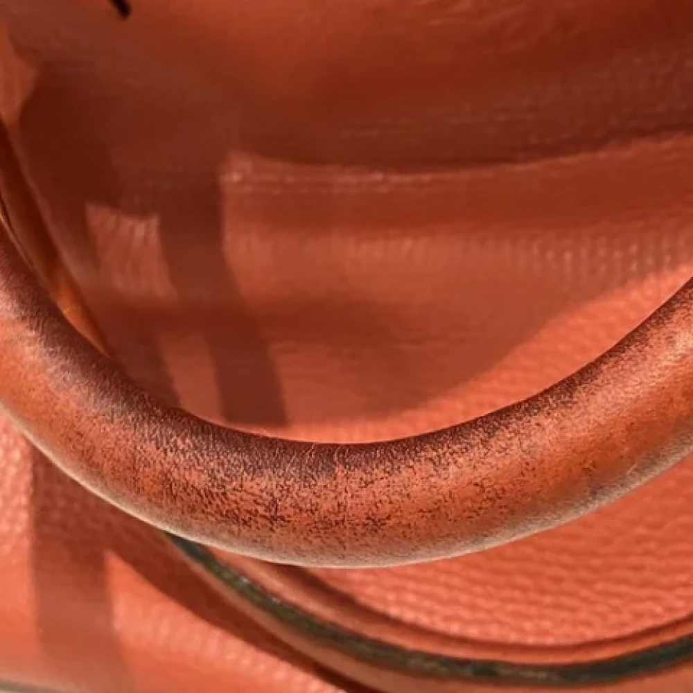 Loewe Pre-owned Leather handbags Red Dames