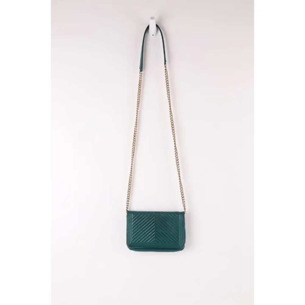 Chanel Vintage Pre-owned Leather shoulder-bags Green Dames