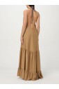 robe-longue-elegante-a-col-halter