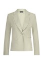 blazer-met-zakken-en-getailleerde-pasvorm
