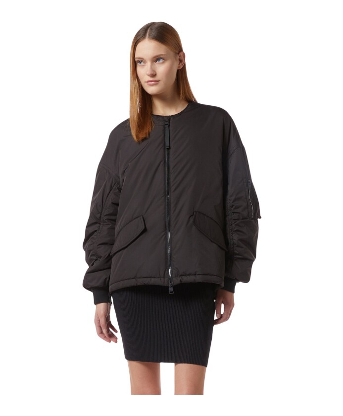 bomber-oversize-et-robe-en-tricot