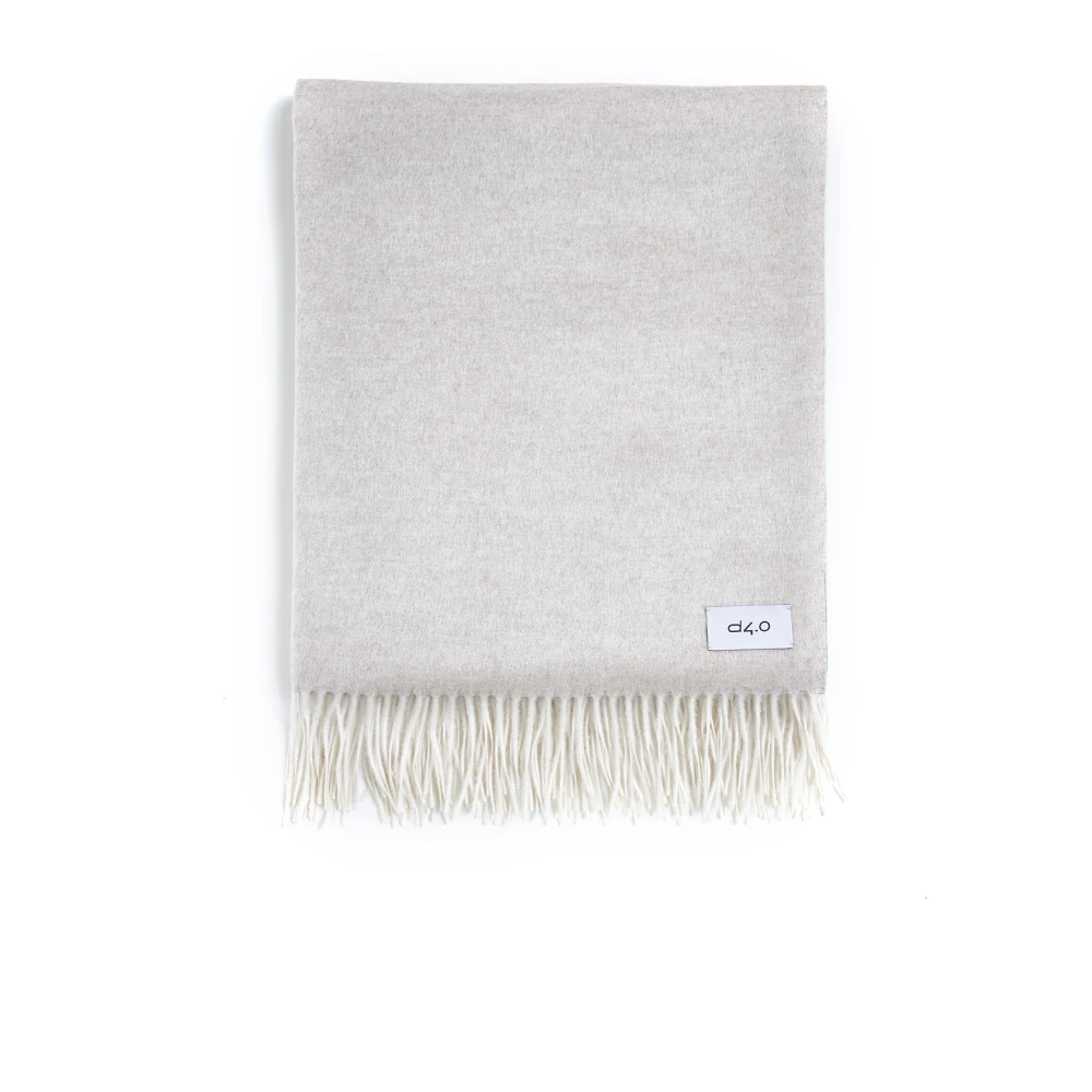 Accessories > Scarves > Winter Scarves - - D4.0 - Modalova
