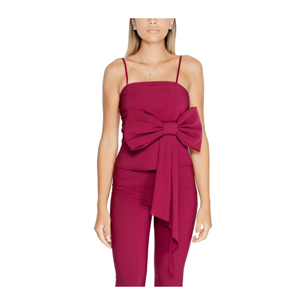 RINASCIMENTO Bordeaux Mouwloze Top Red Dames
