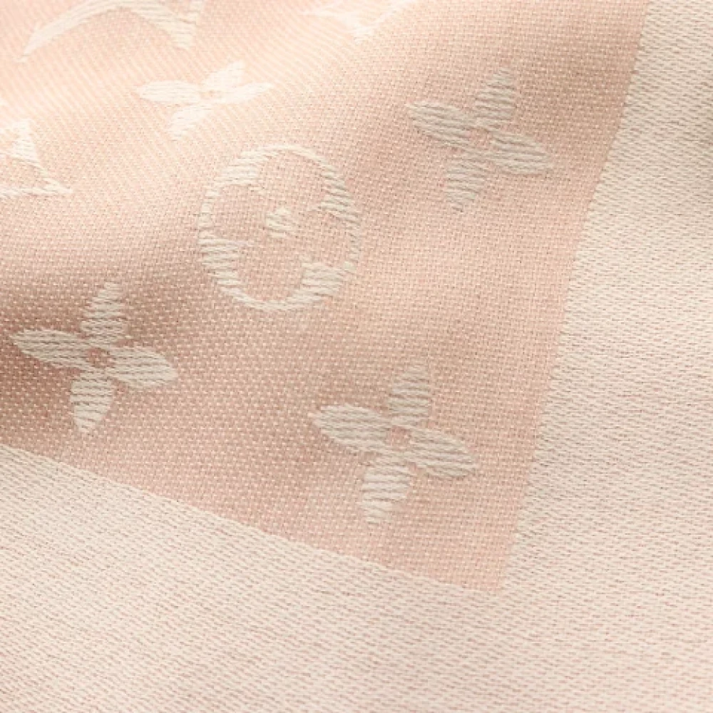 Louis Vuitton Vintage Pre-owned Silk scarves Beige Dames