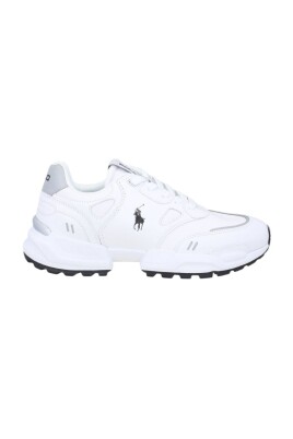 casual-sneakers