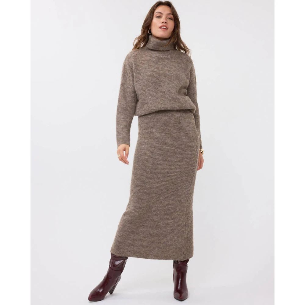 Ydence Lil Sweater Pullover Stijlvol Model Brown Dames